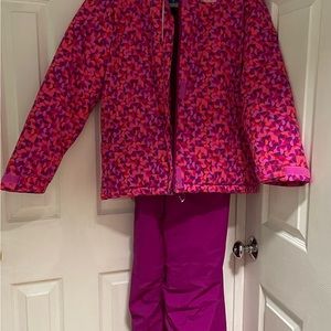 Girls Columbia ski bibs and ski jacket. Like new.